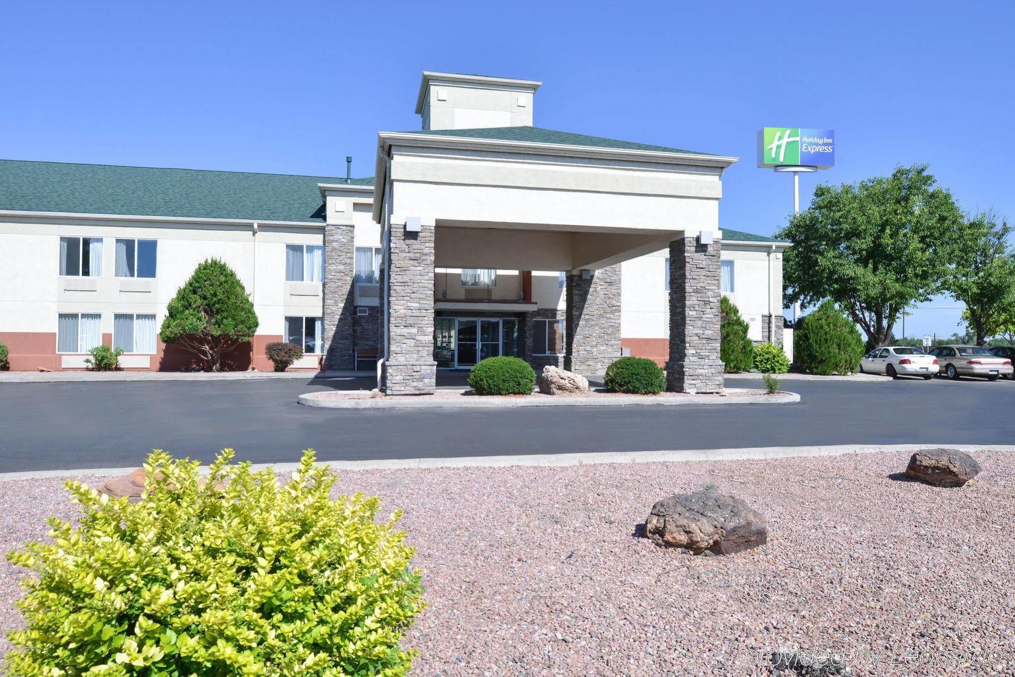 Holiday Inn Express La Junta, An Ihg Hotel Exterior foto